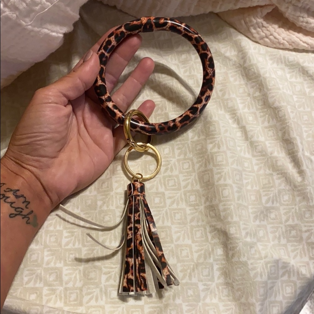 Leopard keychain fob